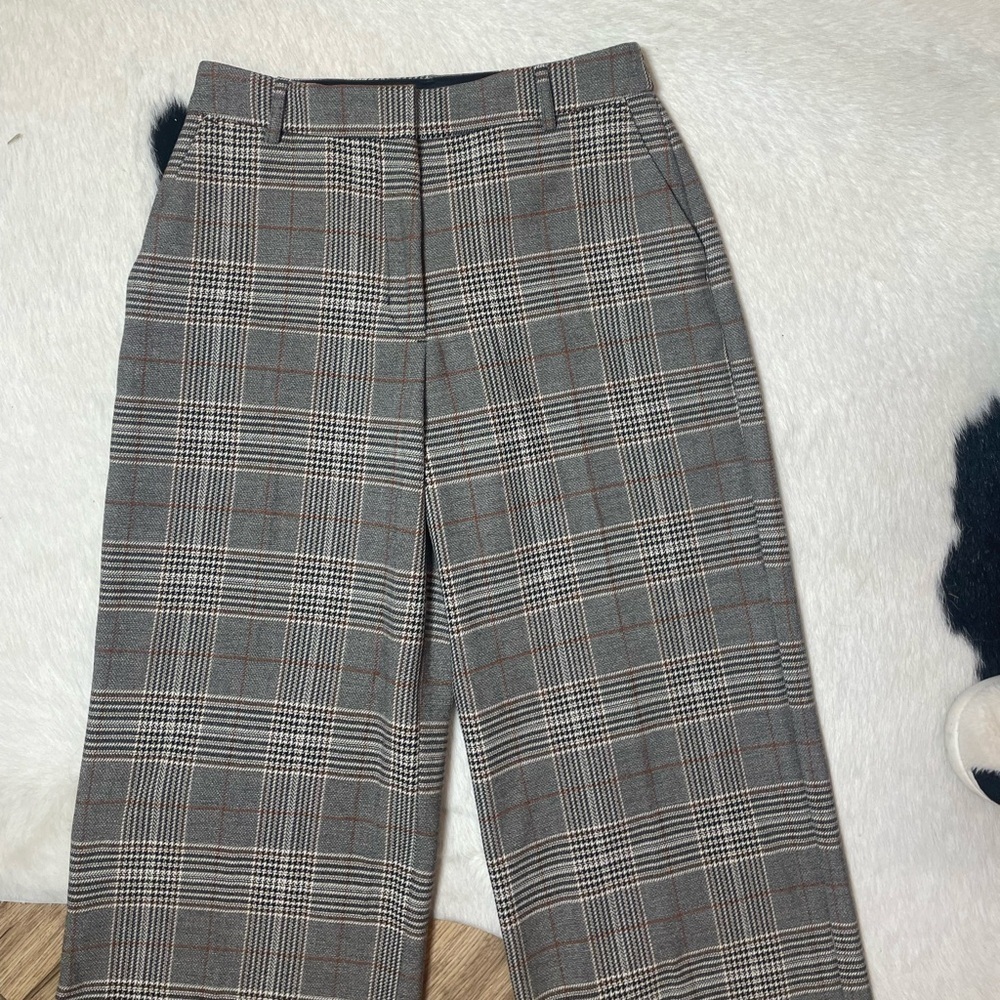 Express Editor Mid Rise Cropped Wide Leg Pant - Picture 3 of 8